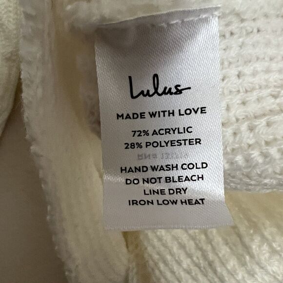 Lulu's NWT Mood Boster Sweater knit Ivory Cream Sz S Front Knot V Neck Stretch - Picture 8 of 8